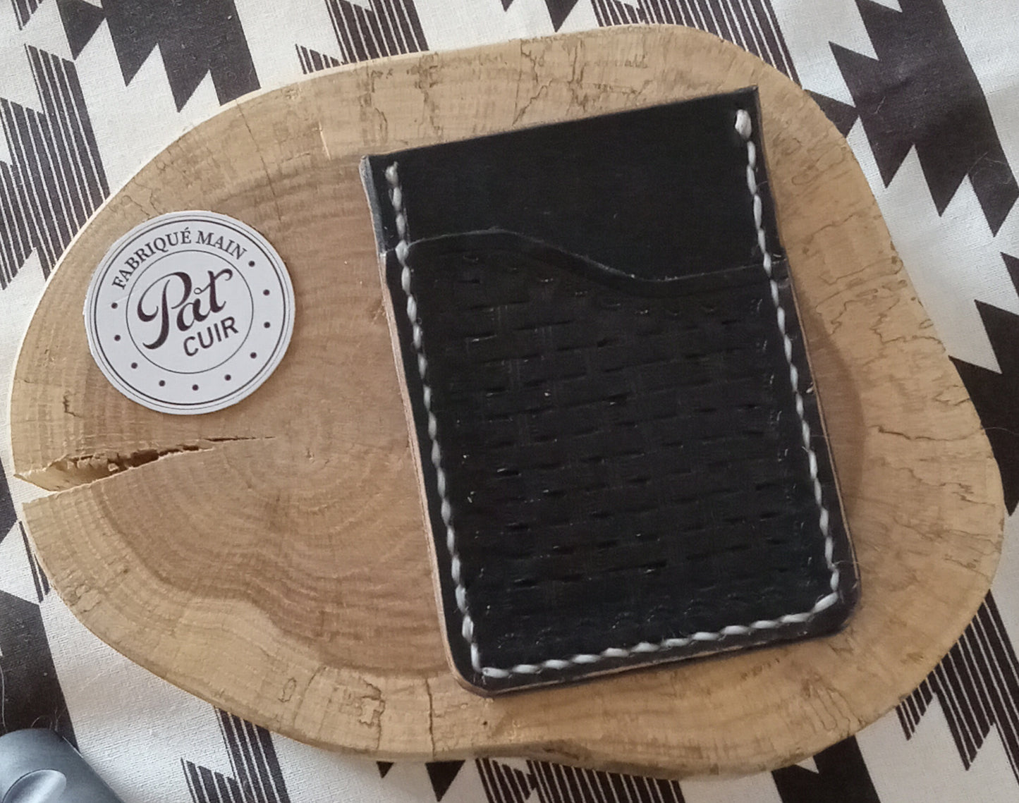 Minimalist card holder
